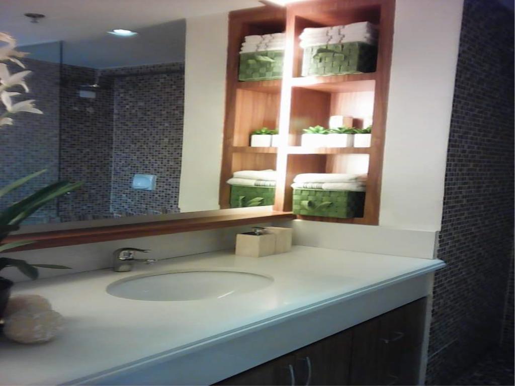 Sorrel Residences Condo Apartment By Fe Manila Eksteriør bilde